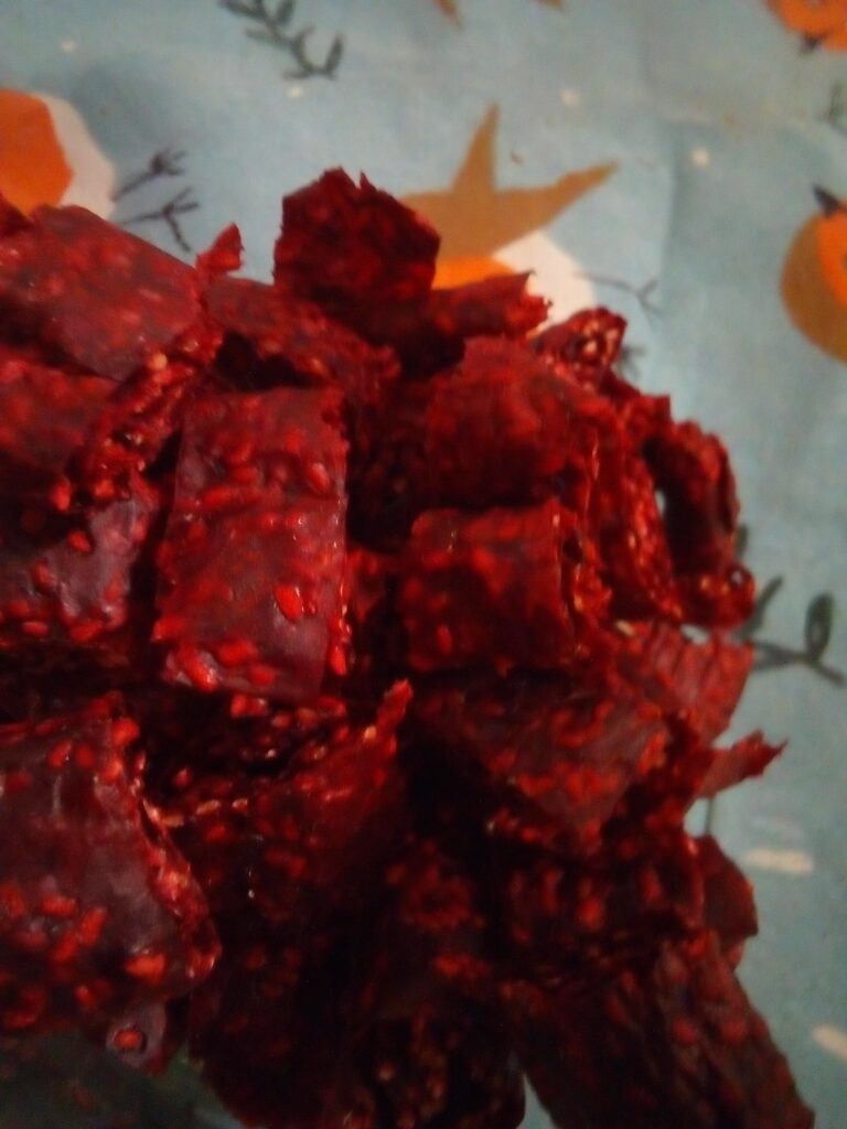 Side-by-side comparison of fruit leather made from frozen vs fresh fruit.