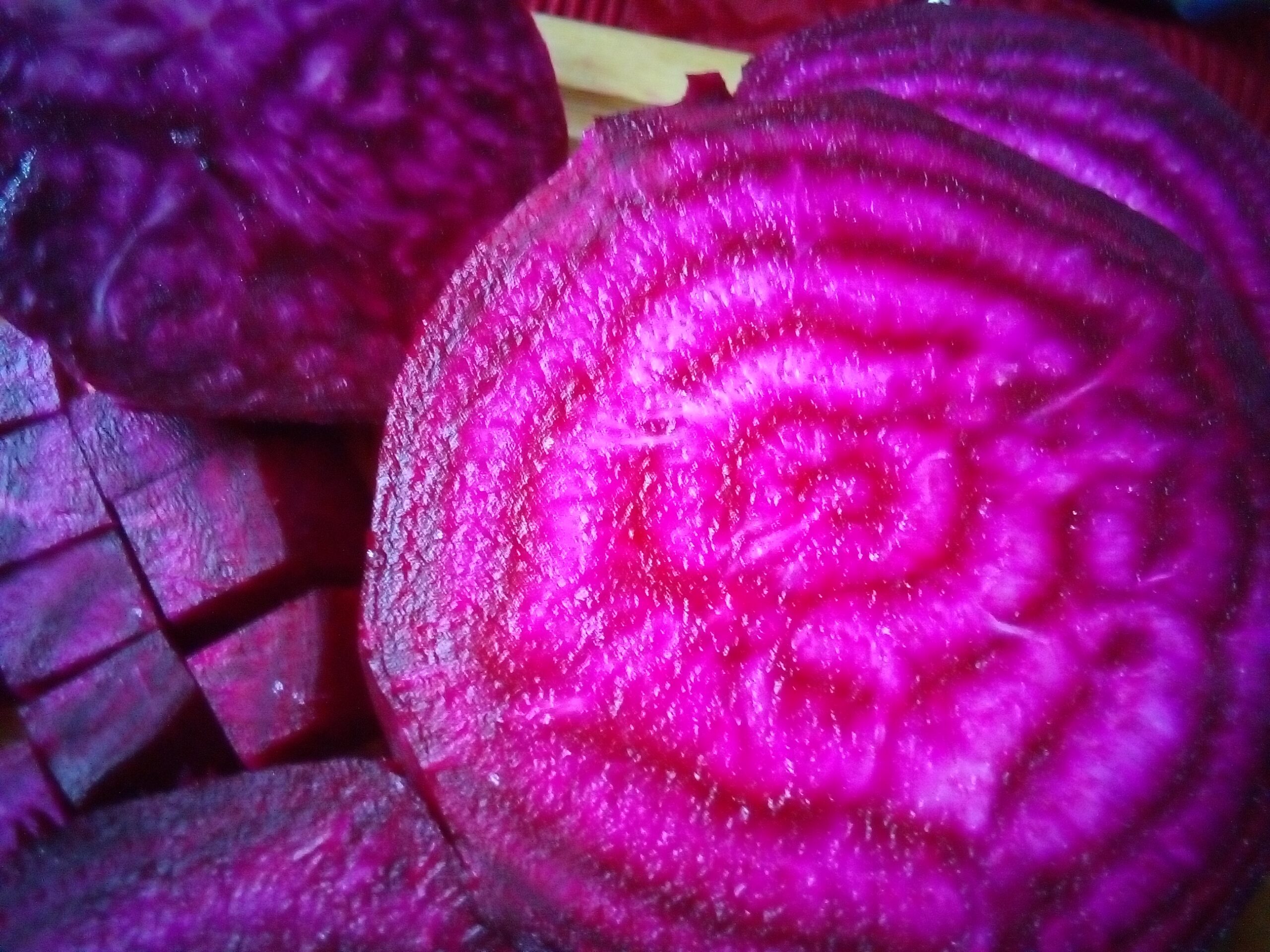 3 Simple Recipes: How to Eat Raw Beets in Salads (Healthy and Mess-Free)